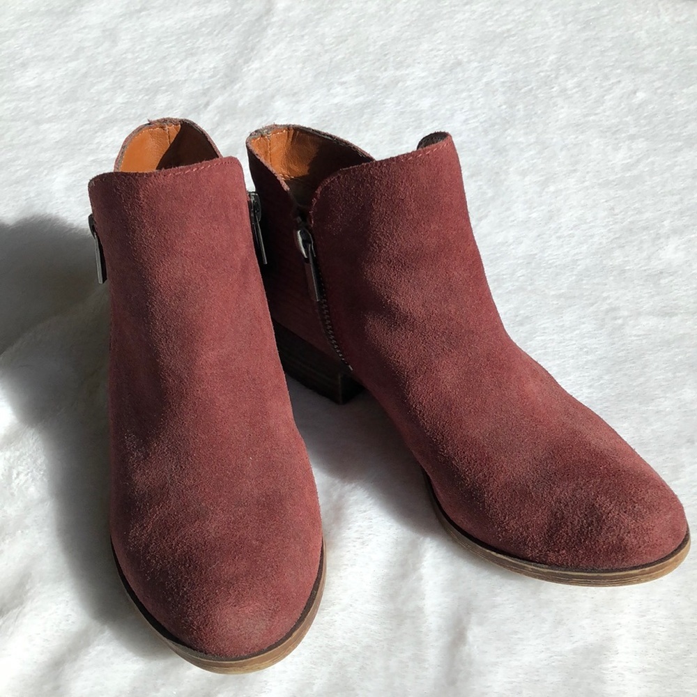 LUCKY BRAND Blare Burgundy Zip-up Booties 5.5M